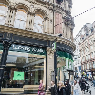 Lloyds unveils 'fully digital' homebuying service